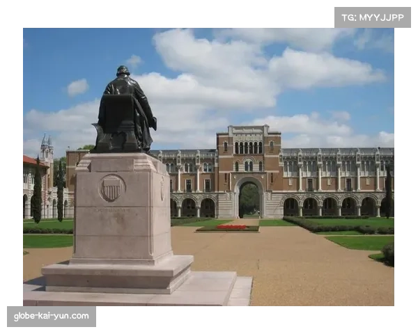 俄勒冈大学险胜莱斯大学 内特-比特尔25分8篮板6盖帽